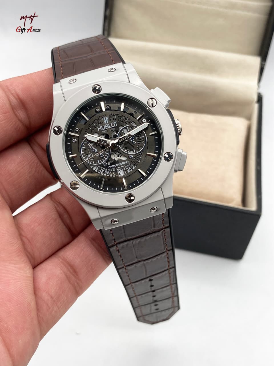 Hublot black scelton with strap